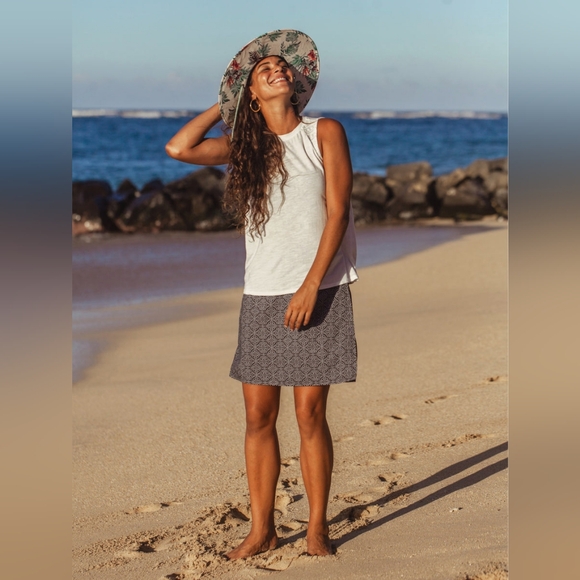 Rip Skirt Hawaii Length 2 - Picture 3 of 12